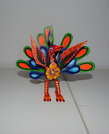 Tienda Elena – Figurine bois Paon – Alebrijes paon – Fait main – hecho en mexico – colorés – Mexique – 1 Tienda Elena - Figurine bois Paon - Alebrijes paon - Fait main - hecho en mexico - colorés - Mexique - 1