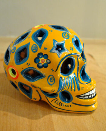 Tienda Elena – Calavera jaune et bleue – Décoration et artisanat mexicain – Fait main – hecho en Mexico – 2 Tienda Elena - Calavera jaune et bleue - Décoration et artisanat mexicain - Fait main - hecho en Mexico - 2